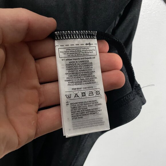 CW7651 - Adidas Manchester United Icons Polyester Soccer Jersey men's size L - Picture 6 of 7